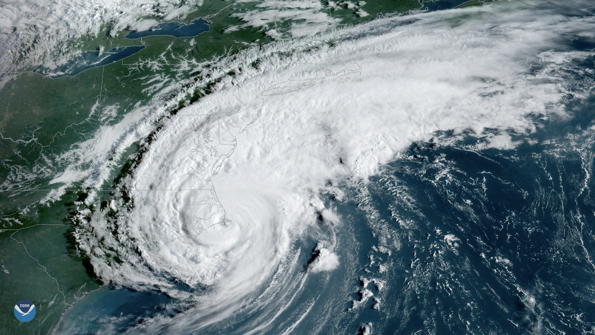 Satellite image of a large hurricane over the north carolina coast